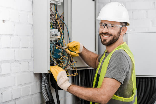 Best Industrial Electrical Services  in Clinton, IL