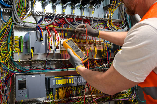 Best Electrical Contractors for Businesses  in Clinton, IL